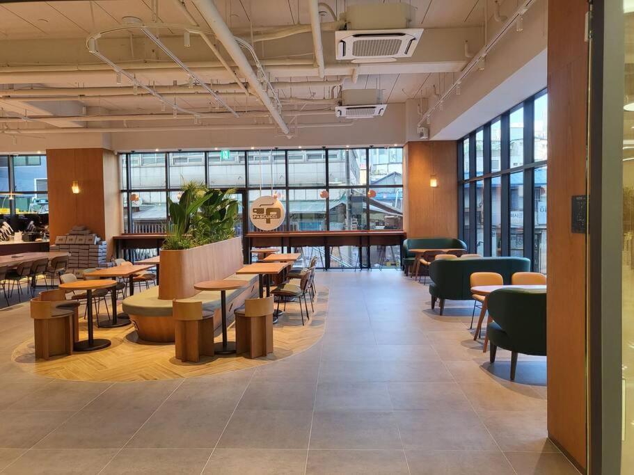 Stayc Hotel Myeongdong Сеул Екстер'єр фото